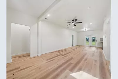 3033 Springview Avenue, Dallas, TX 75216 - Photo 21