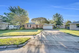 1008 Louise St, Irving, TX 75060 - Photo 25