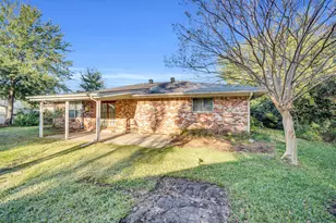 1008 Louise St, Irving, TX 75060 - Photo 21