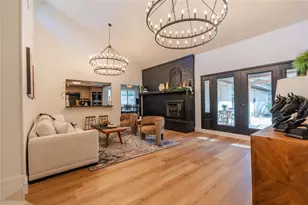 47 Bounty Rd W, Benbrook, TX 76132 - Photo 7