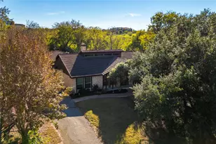 47 Bounty Rd W, Benbrook, TX 76132 - Photo 27