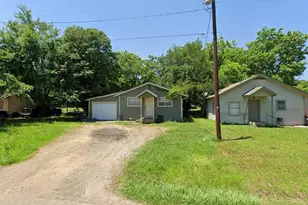 835 NW 27th, Paris, TX 75460 - Photo 1