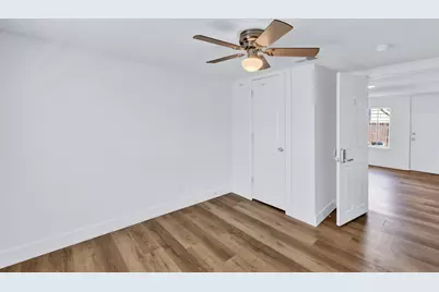 530 2nd Street, Grand Prairie, TX 75051 - Photo 15