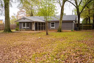 1801 Pine Bluff St, Paris, TX 75460 - Photo 3