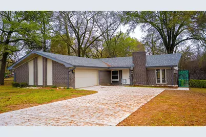 1801 Pine Bluff Street, Paris, TX 75460 - Photo 1