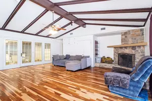 1909 8th St, Brownwood, TX 76801 - Photo 7