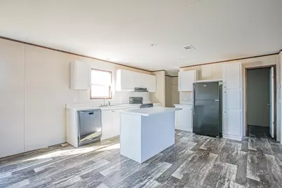 1057 Hopewell Road, Bellevue, TX 76228 - Photo 9