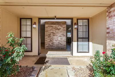 7007 Forestview Drive, Arlington, TX 76016 - Photo 3