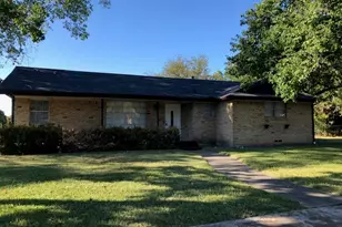 901 Downing St, Forney, TX 75126 - Photo 1