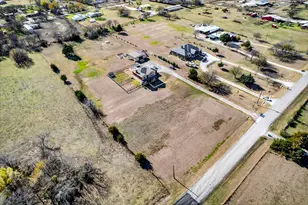 7675 Michael Rd, Sanger, TX 76266 - Photo 37