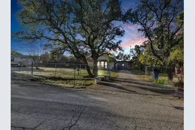 209 Lakeview Trail, Weatherford, TX 76087 - Photo 25