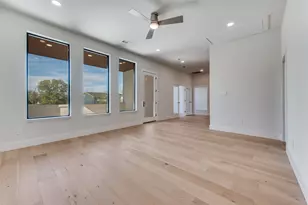 9409 Lenel Pl, Dallas, TX 75220 - Photo 23