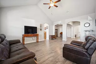 1 Covey Ln, Sanger, TX 76266 - Photo 11