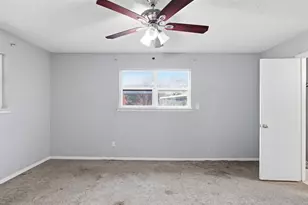 154 Cotillion Rd, Fort Worth, TX 76134 - Photo 11