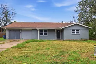 154 Cotillion Rd, Fort Worth, TX 76134 - Photo 1