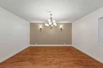 1310 Hearthstone Drive, Burleson, TX 76028 - Photo 5