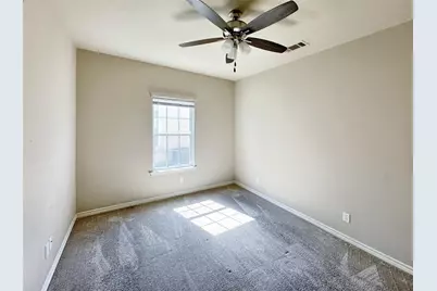 811 S Wilson Street, Kaufman, TX 75142 - Photo 15