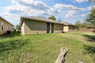 811 S Wilson St, Kaufman, TX 75142 - Photo 19