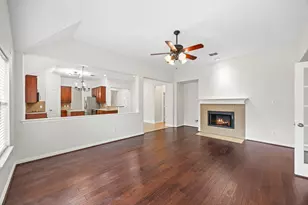 2804 Barco, Grand Prairie, TX 75054 - Photo 11