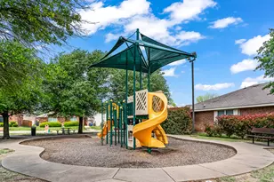 609 Flagstaff Dr, DeSoto, TX 75115 - Photo 37