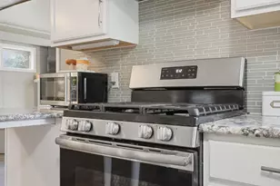 1457 S 18th St, Abilene, TX 79602 - Photo 7