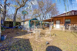 709 E Garnett St, Gainesville, TX 76240 - Photo 17