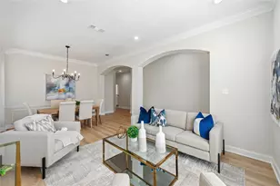 506 Castlerock Cir, Grand Prairie, TX 75052 - Photo 5