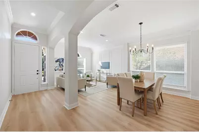 506 Castlerock Circle, Grand Prairie, TX 75052 - Photo 3