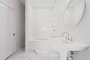 204 W Jones St, Longview, TX 75602 - Photo 31