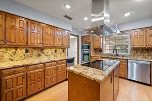 820 Newport Rd, Fort Worth, TX 76120 - Photo 11