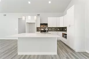 11915 Carson, Balch Springs, TX 75180 - Photo 5