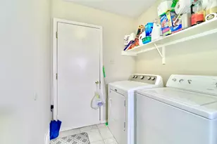 817 Ingleside Dr, Plano, TX 75075 - Photo 17