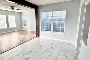 202 N Riverside Dr, Fort Worth, TX 76111 - Photo 11