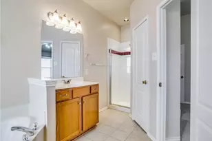 5313 Hibbs Dr, Fort Worth, TX 76137 - Photo 11