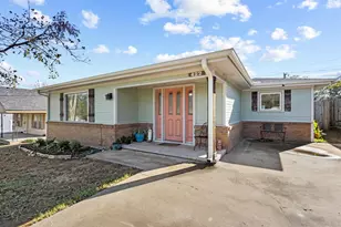 422 W Acheson, Denison, TX 75020 - Photo 1