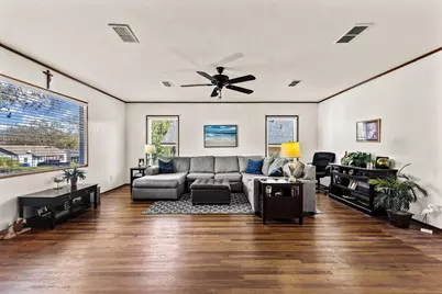 422 W Acheson, Denison, TX 75020 - Photo 9