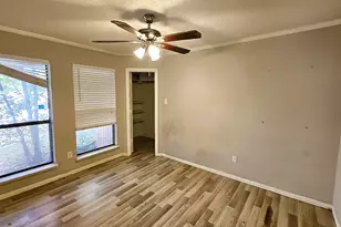 404 Lemon Dr, Arlington, TX 76018 - Photo 15