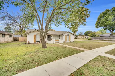 1226 Acton Court, Duncanville, TX 75137 - Photo 3