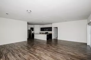 513 Scuttle Dr, Crowley, TX 76036 - Photo 3