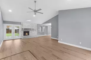 1425 Whitney Dr, Garland, TX 75040 - Photo 3