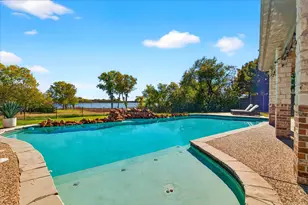 324 Hardwicke Ln, Little Elm, TX 75068 - Photo 23