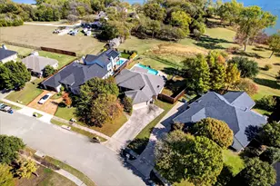 324 Hardwicke Ln, Little Elm, TX 75068 - Photo 31