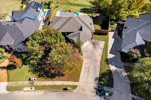 324 Hardwicke Ln, Little Elm, TX 75068 - Photo 33