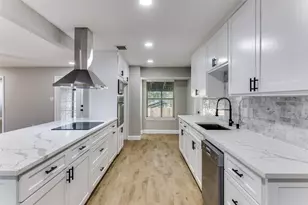 1420 Meadowlane Terrace, Fort Worth, TX 76112 - Photo 11