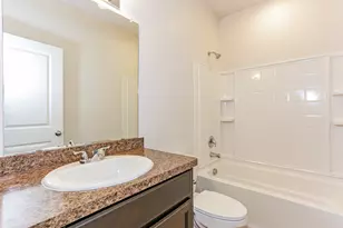 10024 Poinsett Wy, Fort Worth, TX 76108 - Photo 13