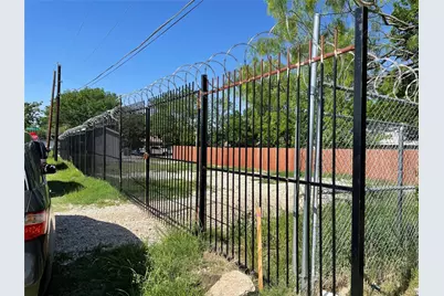 2846 Bedford Street, Dallas, TX 75212 - Photo 3