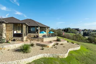 1221 Overlook Ct, Whitney, TX 76692 - Photo 5