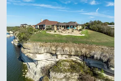 1221 Overlook Court, Whitney, TX 76692 - Photo 3