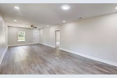 1500 W Collin Street, Corsicana, TX 75110 - Photo 9