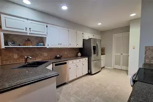 2813 Woodpath Ln, Bedford, TX 76021 - Photo 11